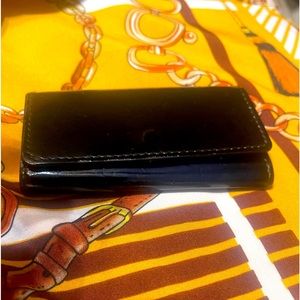 Louis Vuitton Key holder Key case Vernis Custom navy blue/ black CA0044